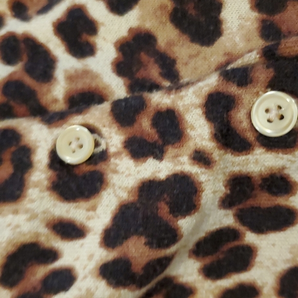 Torrid Button Front Leopard Print Cotton Cardigan 1X - Picture 9 of 11